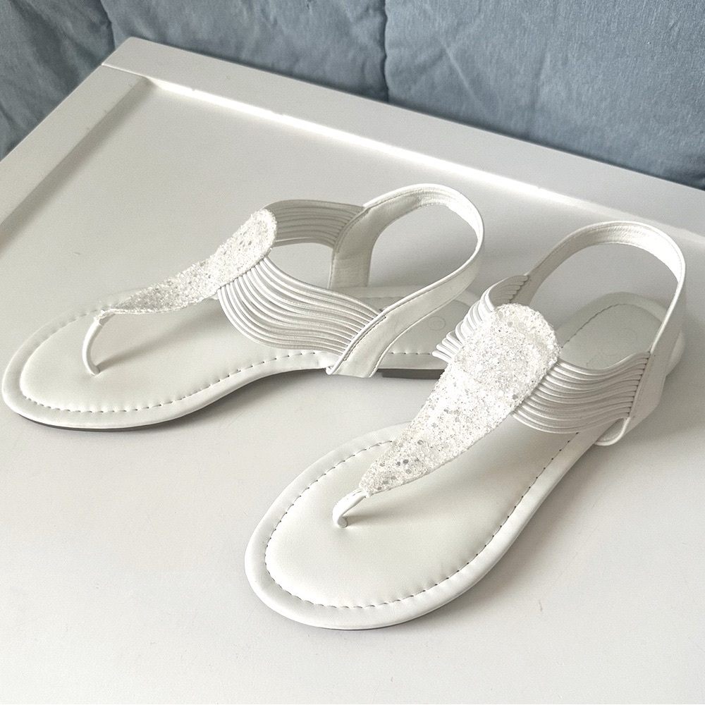 🤍 Shoeland - Chic White Glitter Sandals - Size: 9